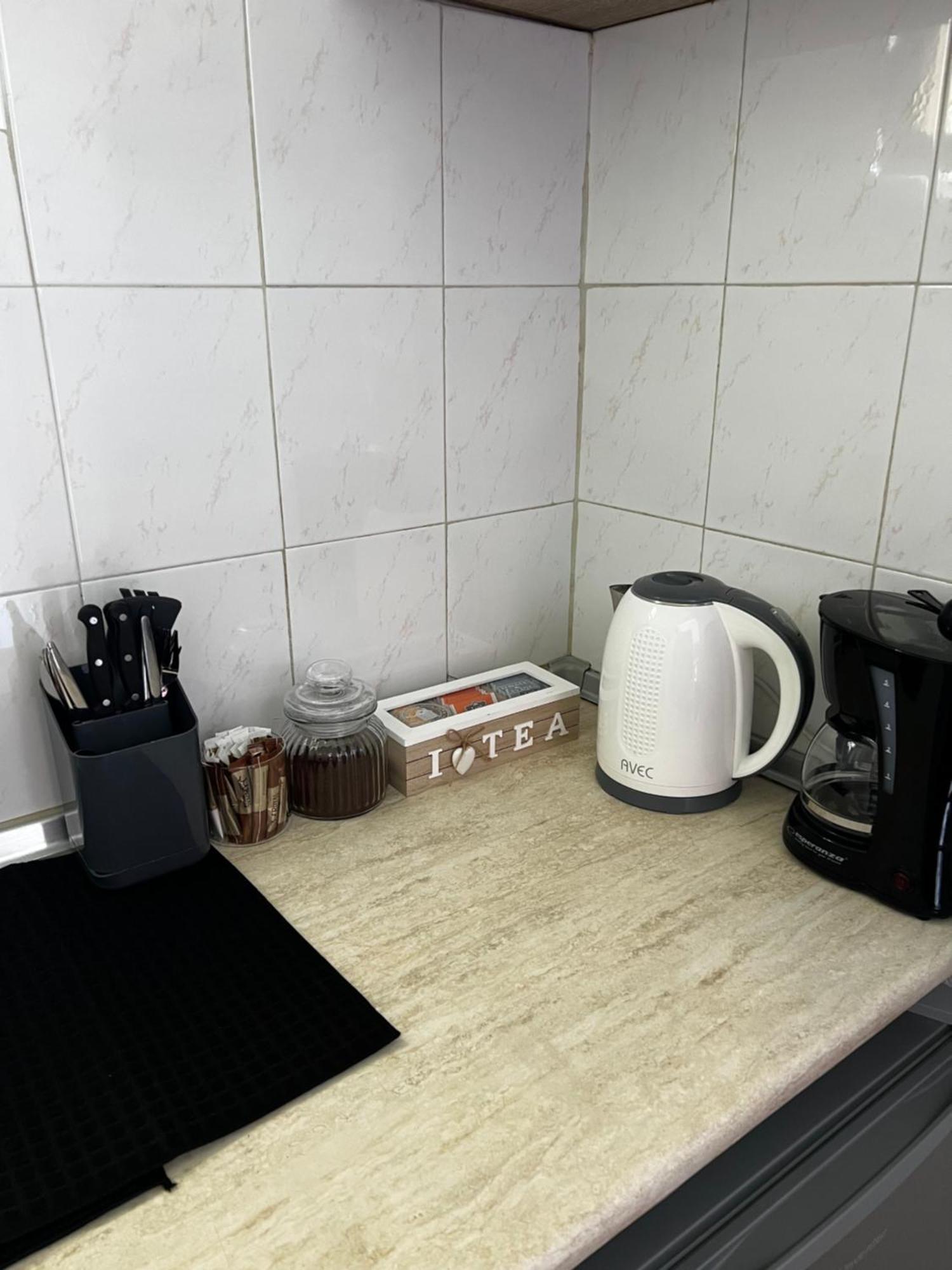 Armonia Apartments & Studios Perivolion ภายนอก รูปภาพ